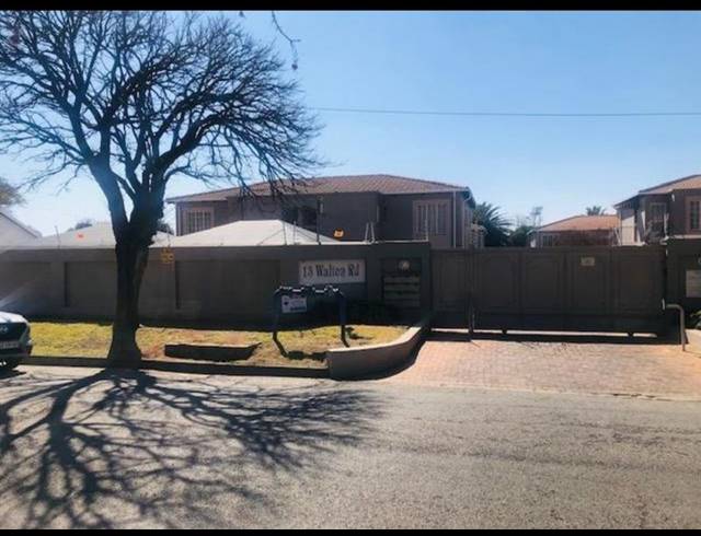 2 BEDROOM APARTMENT FOR SALE IN LAMBTON